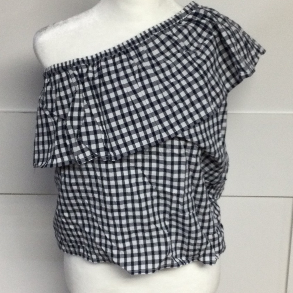 Off shoulder blouse Never worn - please send questions- All sales are final